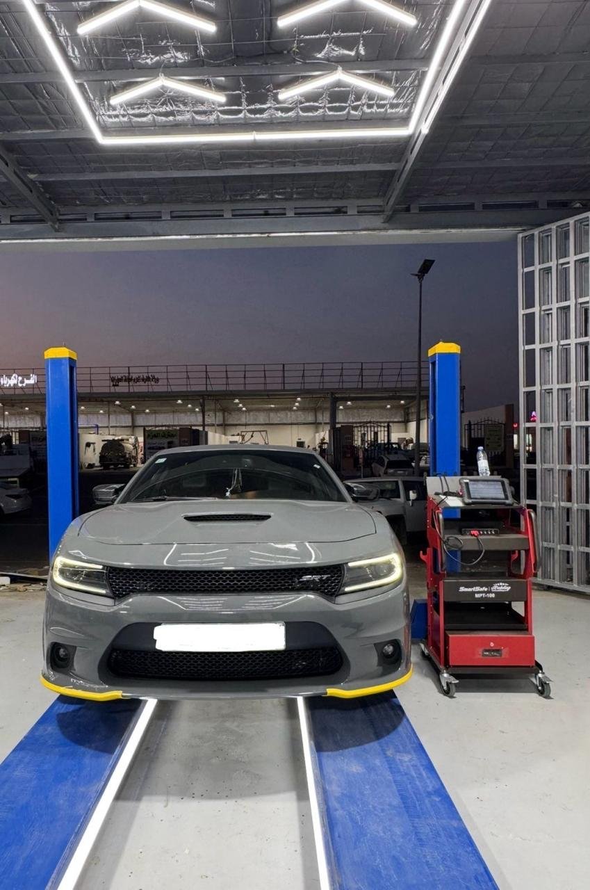 فحص وتشخيص السيارات